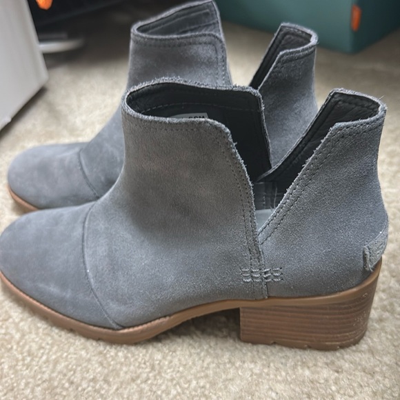 Sorel Waterproof booties - Picture 1 of 4